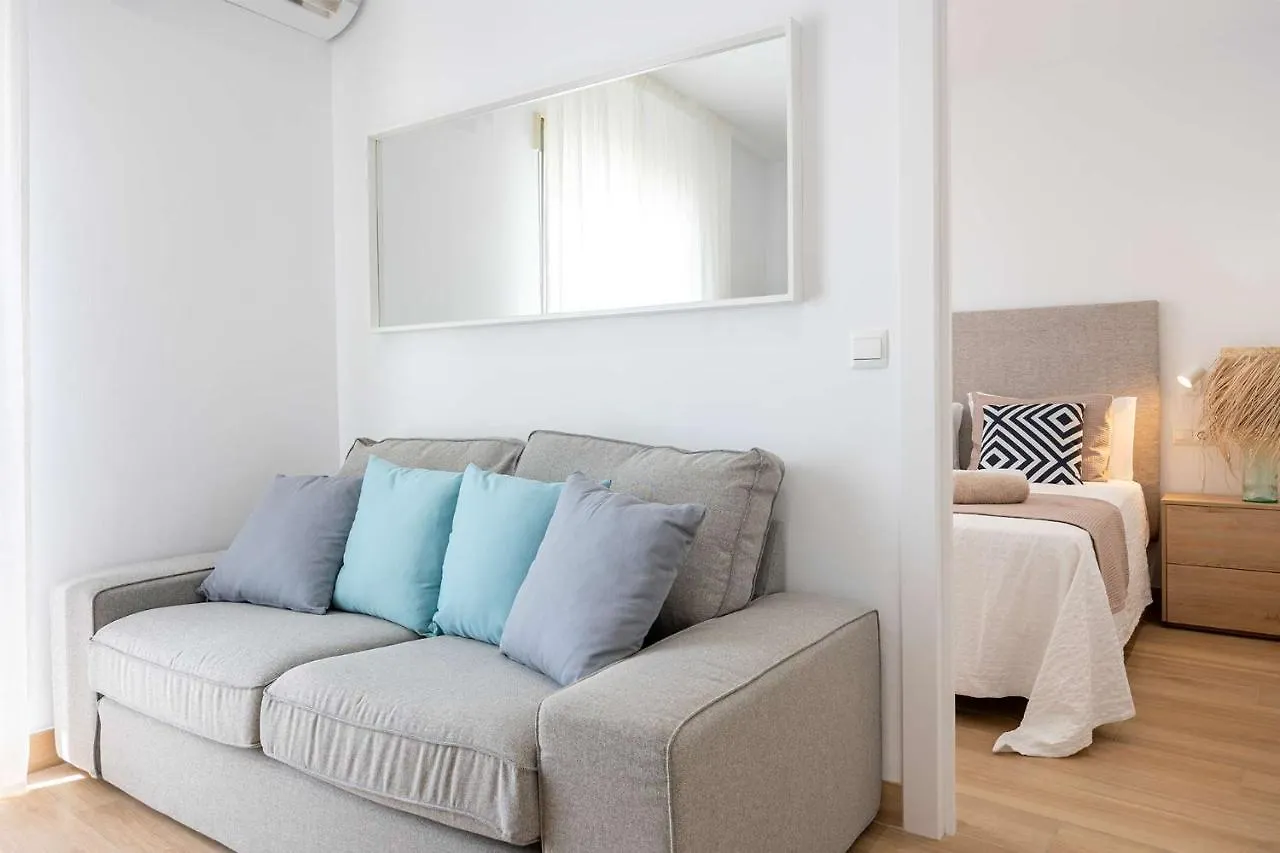 Apartamentos Carmen Maro