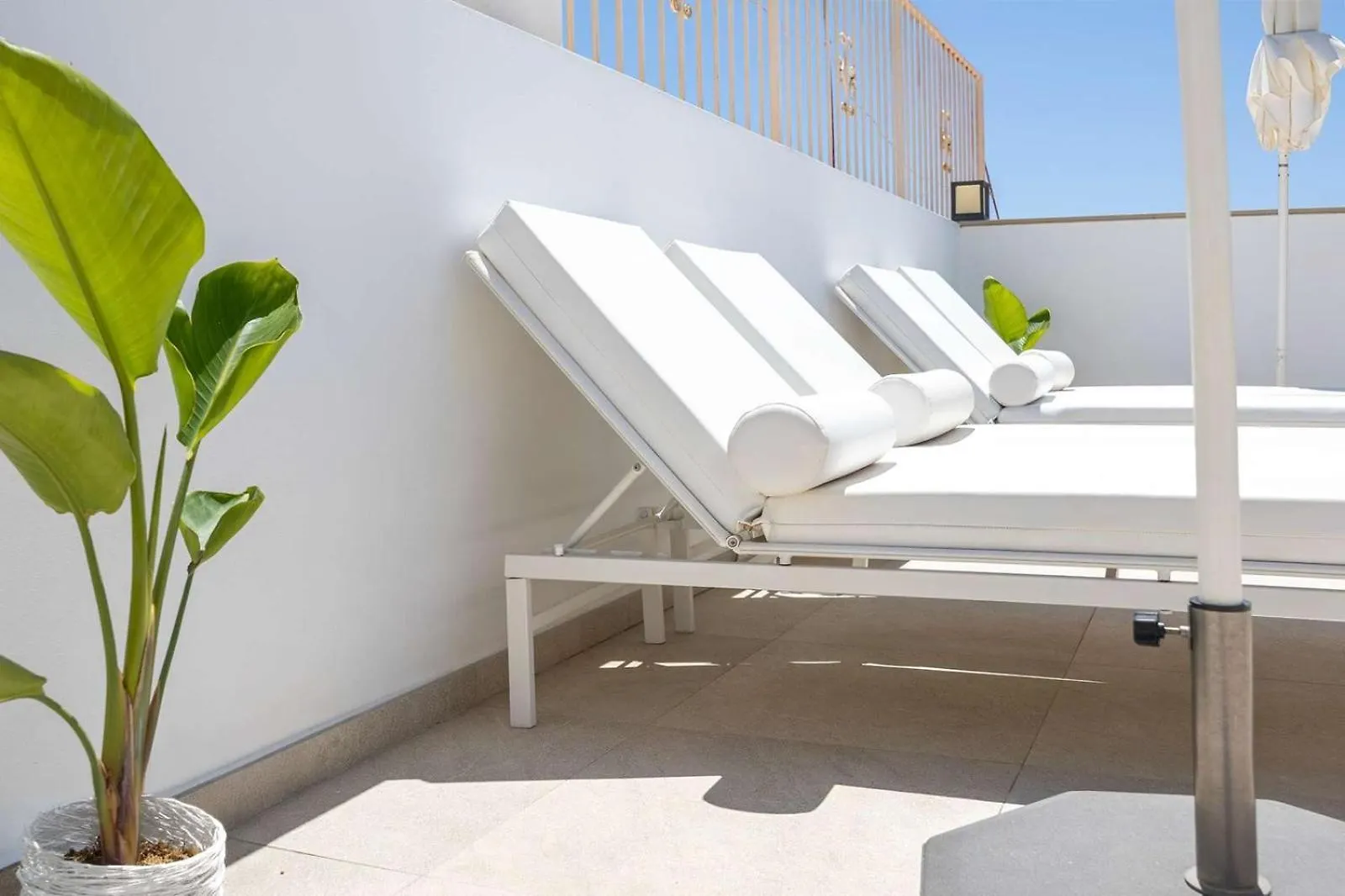 Apartamentos Carmen Maro